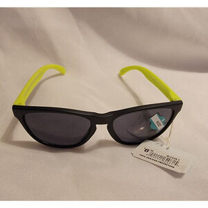Kidz Piranha Kids Sunglasses Black Frames Neon Green Arms Style # 62081